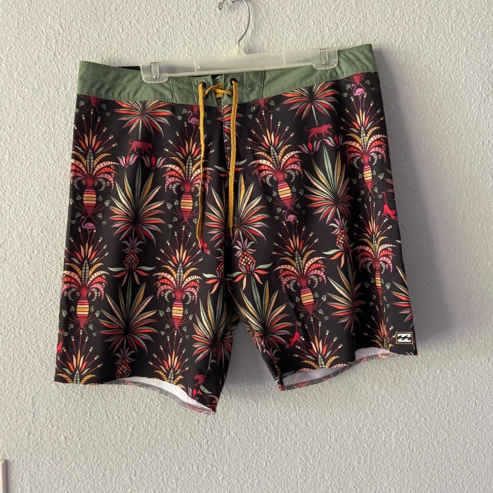 Billabong Board shorts